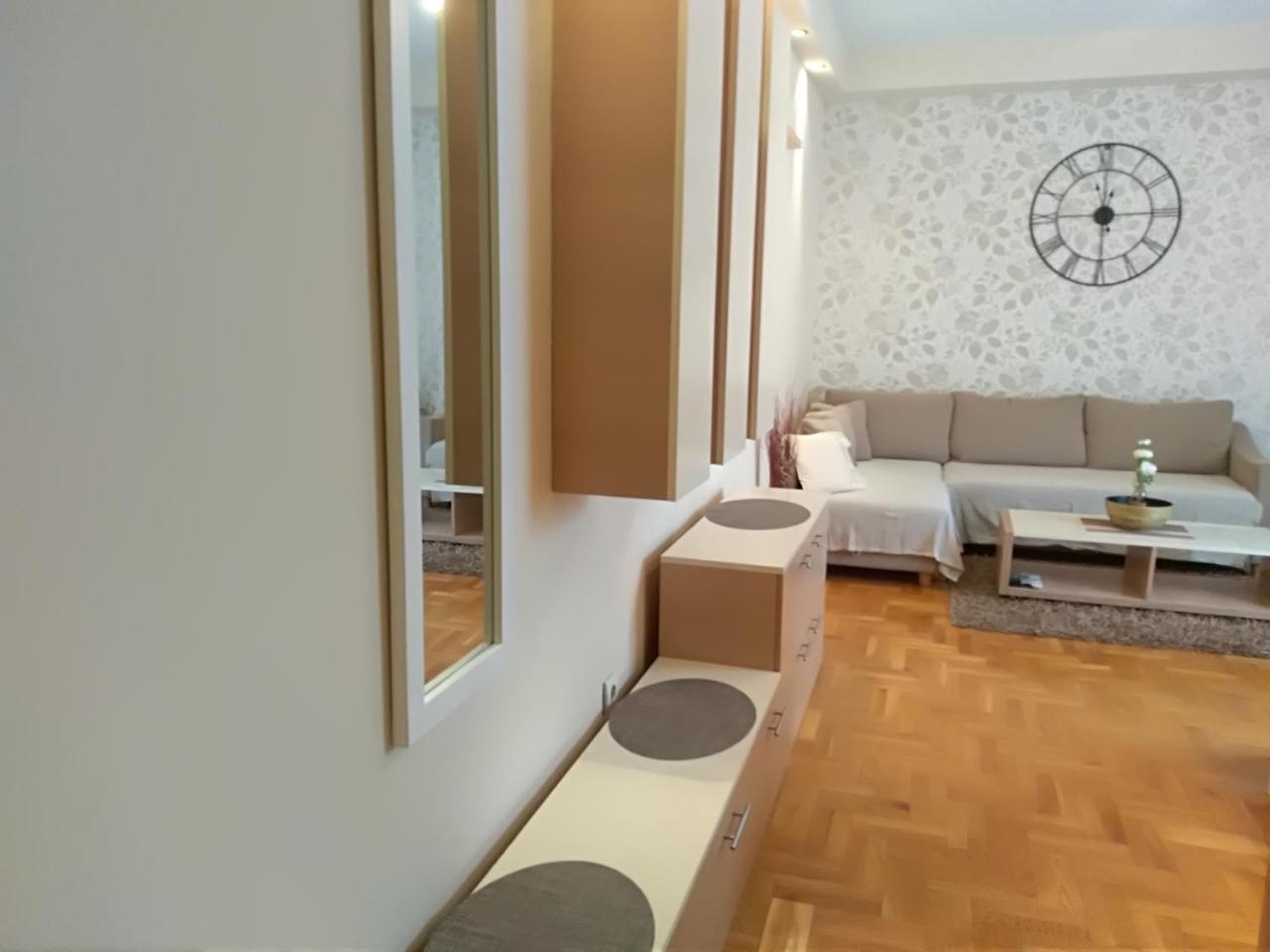 Apartman Nina Vojvode Stepe Vozdovac Vozdivac Exterior foto